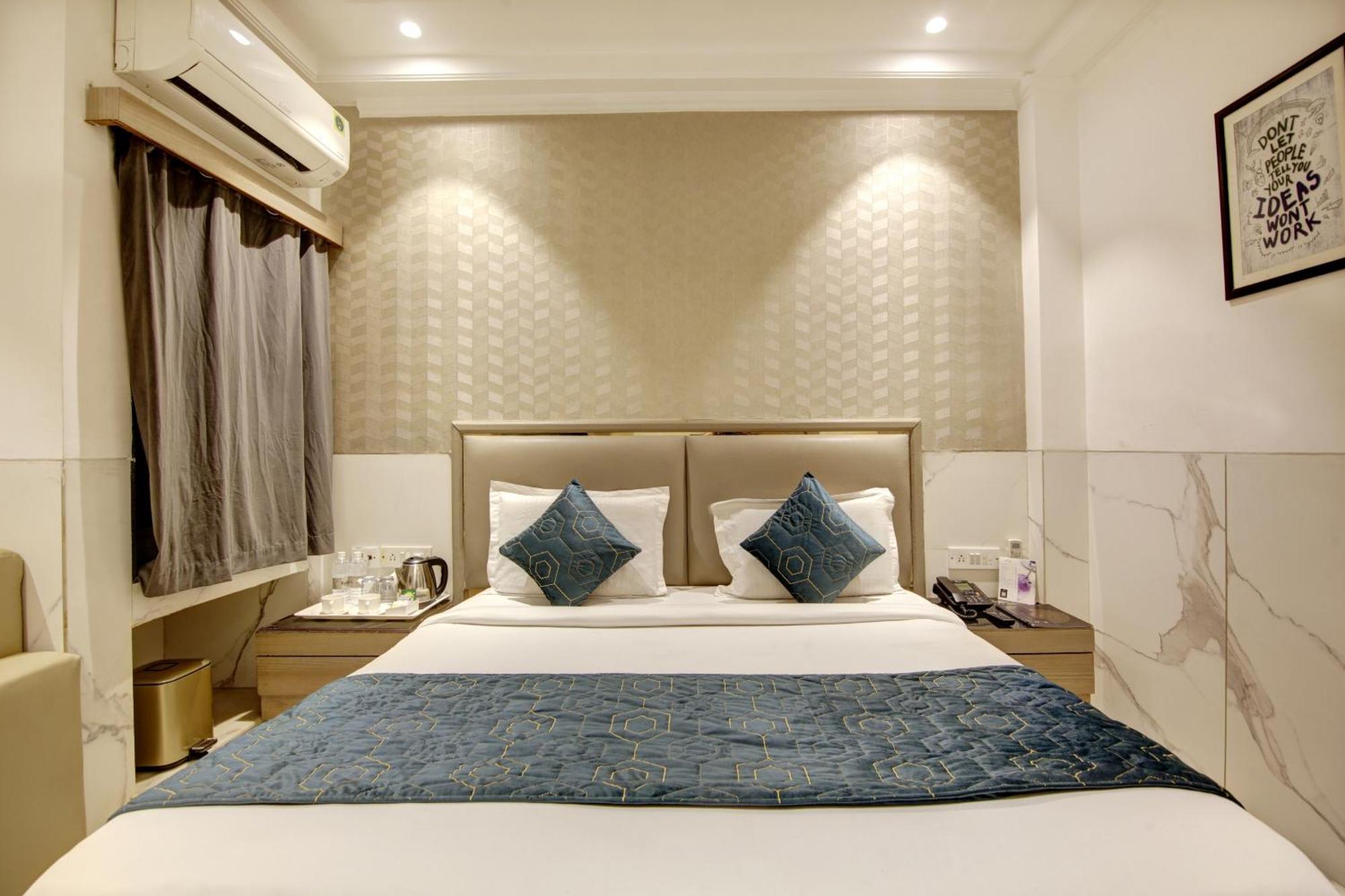 Hotel Transit International- Aerocity Delhi Airport New Delhi Exterior foto
