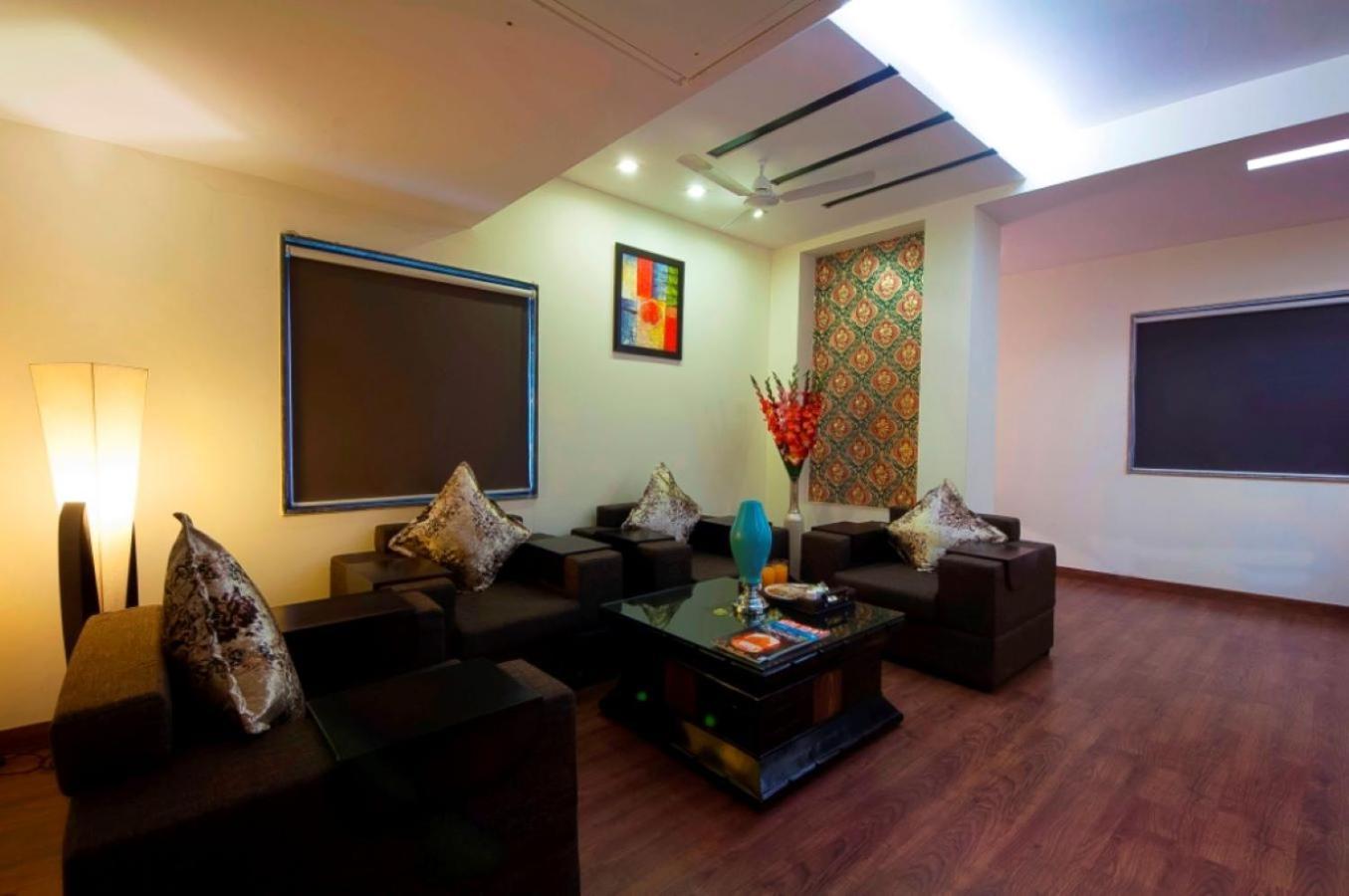 Hotel Transit International- Aerocity Delhi Airport New Delhi Exterior foto