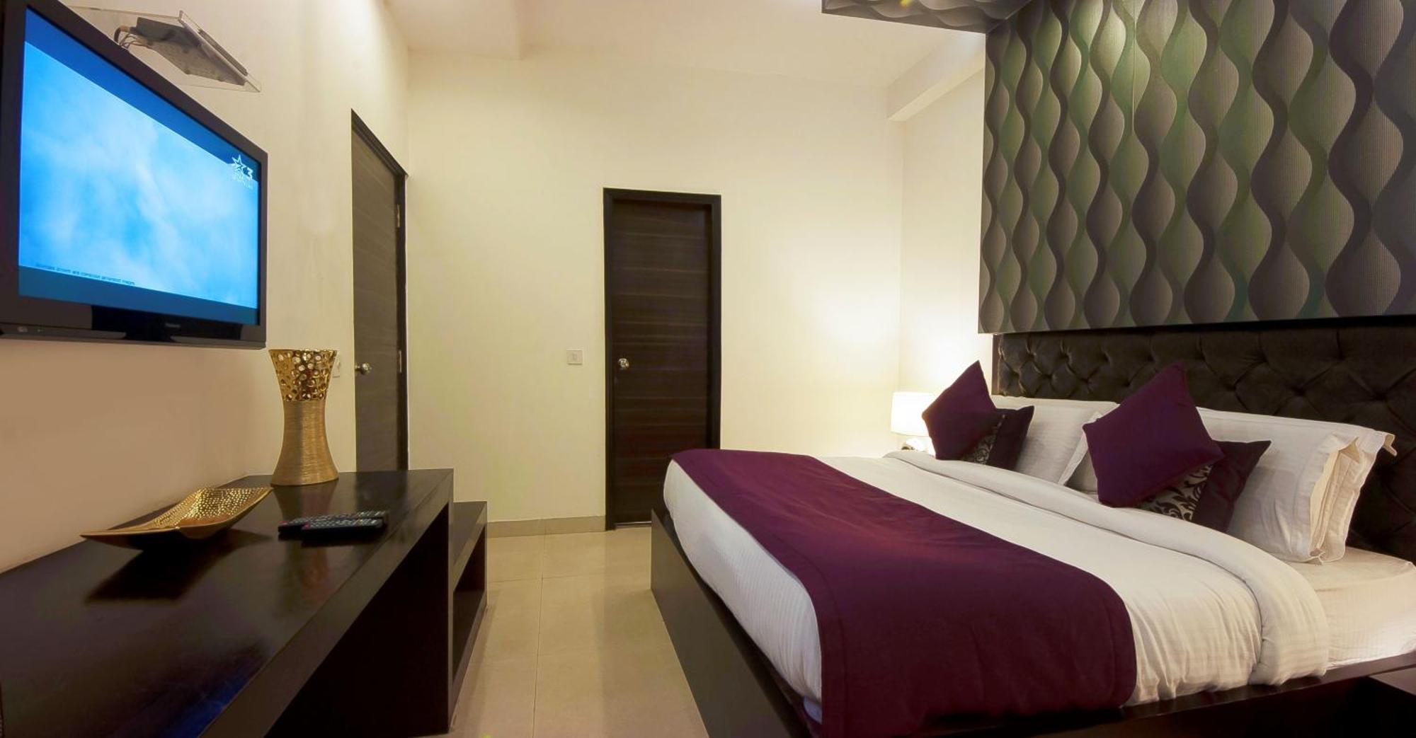 Hotel Transit International- Aerocity Delhi Airport New Delhi Exterior foto